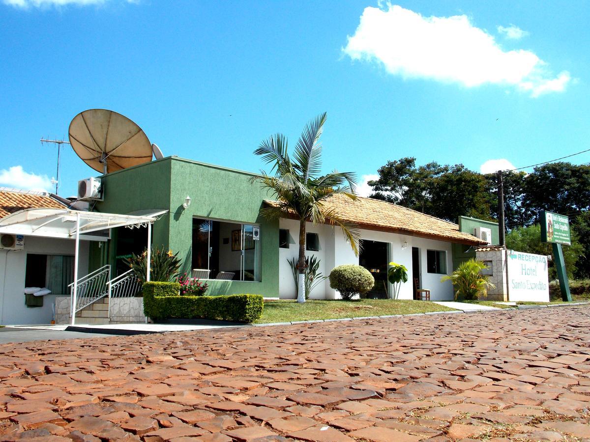 ليجوي Hotel Santo Expedito المظهر الخارجي الصورة