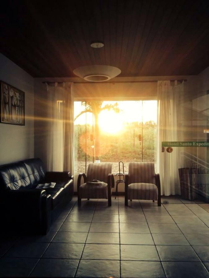 ليجوي Hotel Santo Expedito المظهر الخارجي الصورة